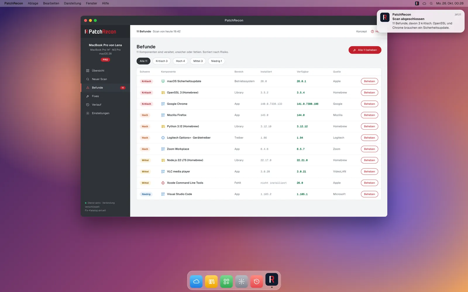 PatchRecon auf einem Mac mit Befundliste und einer macOS-Mitteilung nach dem Scan.